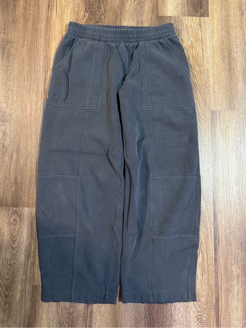 Old Navy Women’s Dark Gray So Comfy Sweatpants